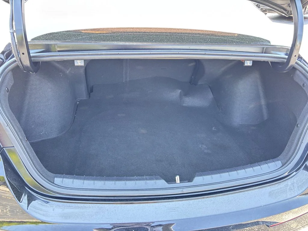 Used 2022 Black Kia GT-Line image 19