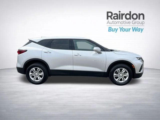 Used 2020 Silver Ice Metallic Chevrolet LT image 8