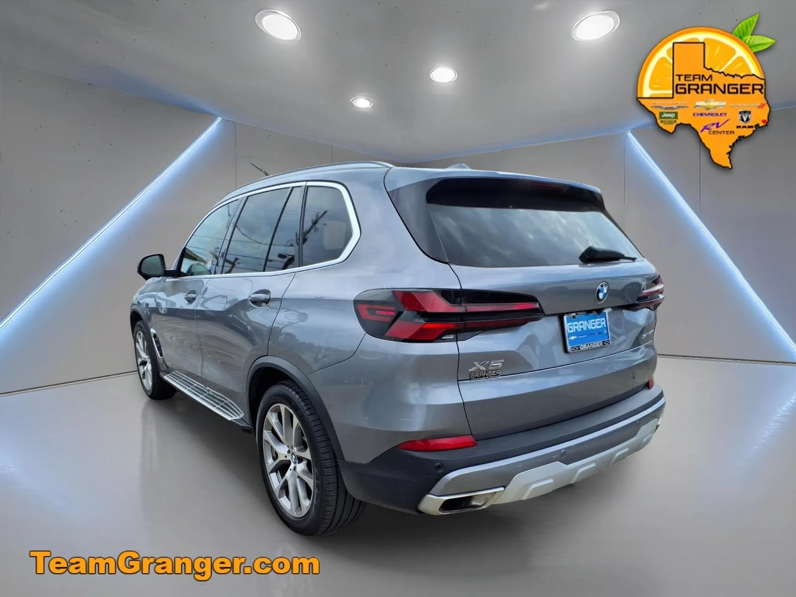 5UX13EU0XR9S50324