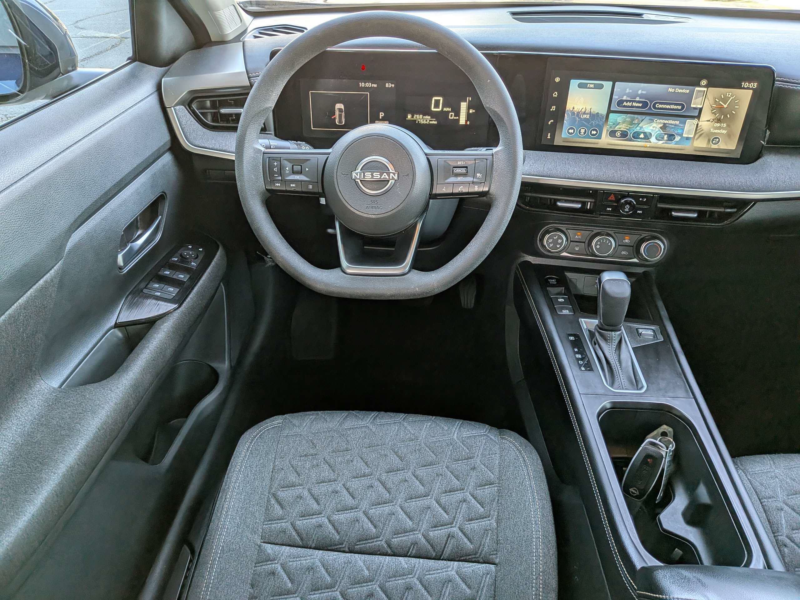 Used 2025 Blue Nissan SV image 10