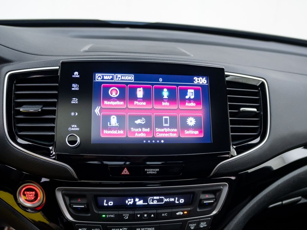 Certified Used 2023 Sonic Gray Pearl Honda AWD BLACK EDITION image 24