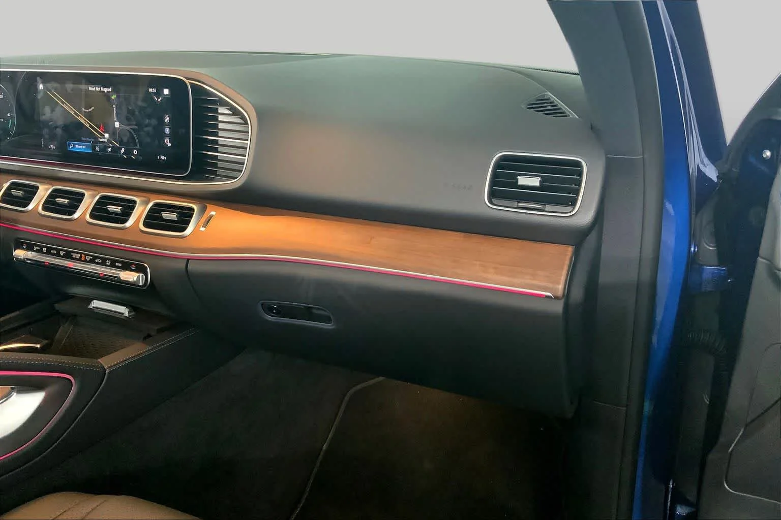 Certified Used 2022 Brilliant Blue Metallic Mercedes-Benz GLE 350 image 37