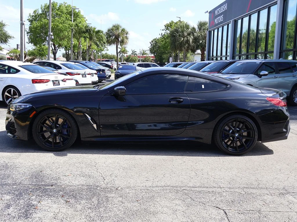 2020 BMW 8 Series M850i - Photo 17