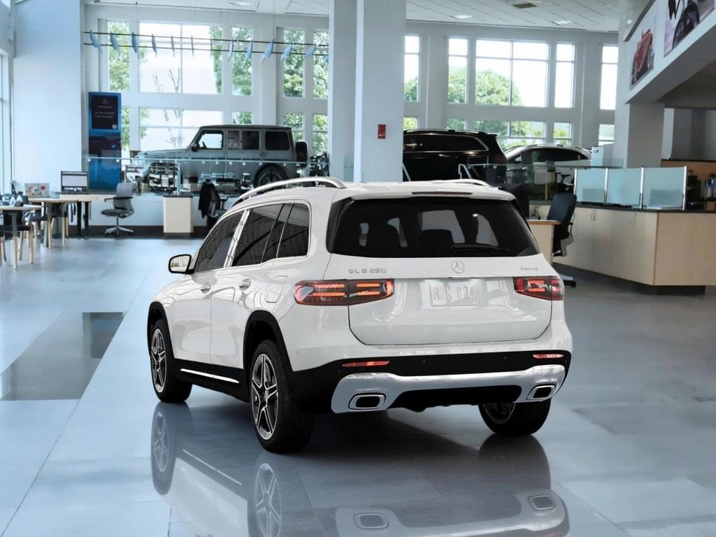 New 2026 Polar White Mercedes-Benz GLB 250 image 26