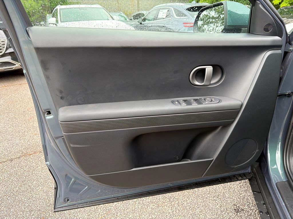New 2026 Green Hyundai SE image 10