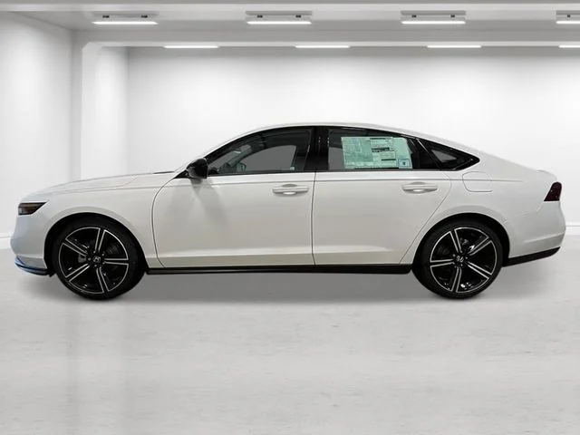 New 2026 Platinum White Pearl Honda SE image 2