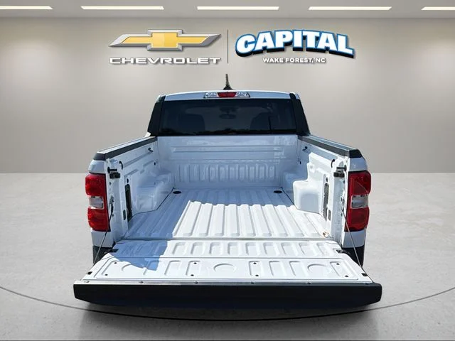 Used 2025 White Ford XLT image 4