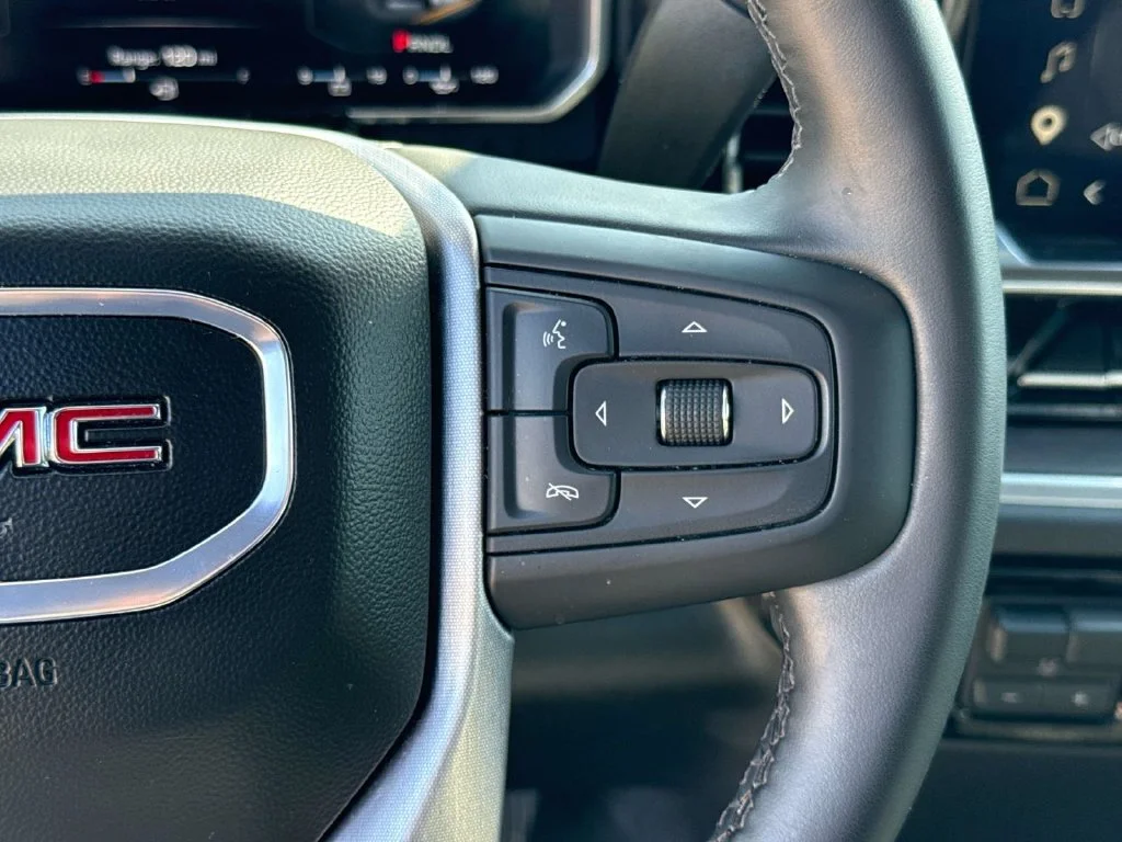 Used 2026 White GMC SLT image 30