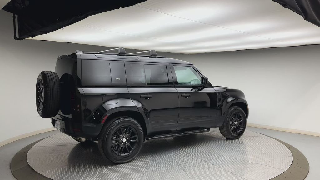 Certified Used 2024 Santorini Black Metallic Land Rover S image 2