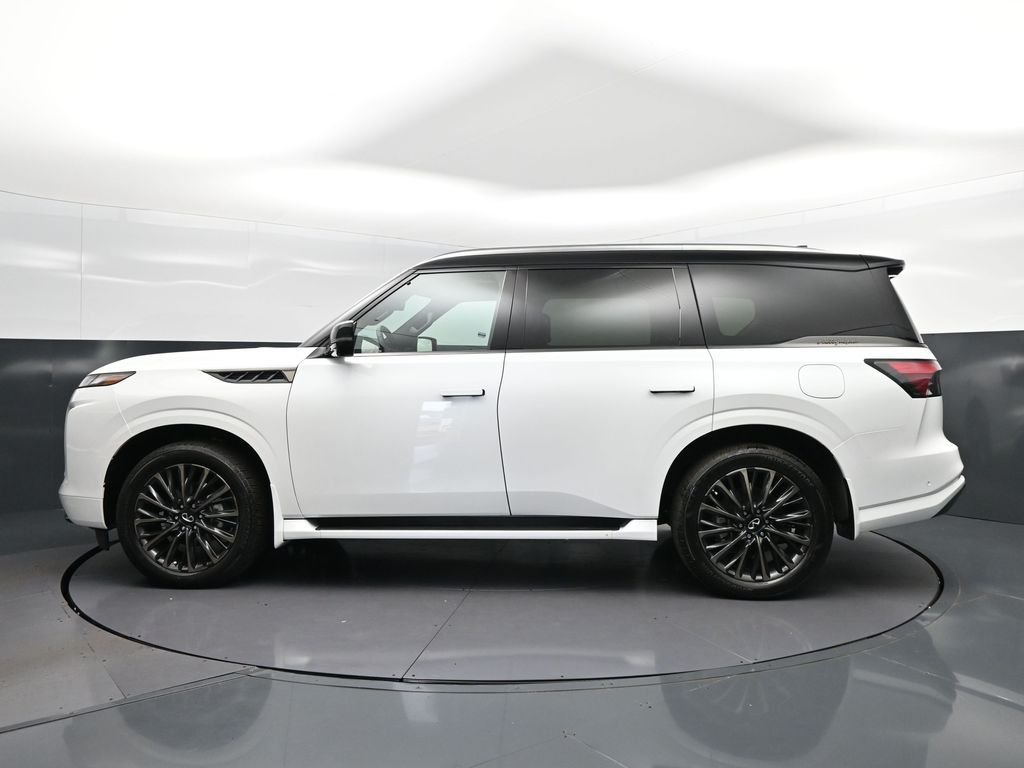 New 2026 2T RADIANT WHIT INFINITI Autograph 4WD image 4