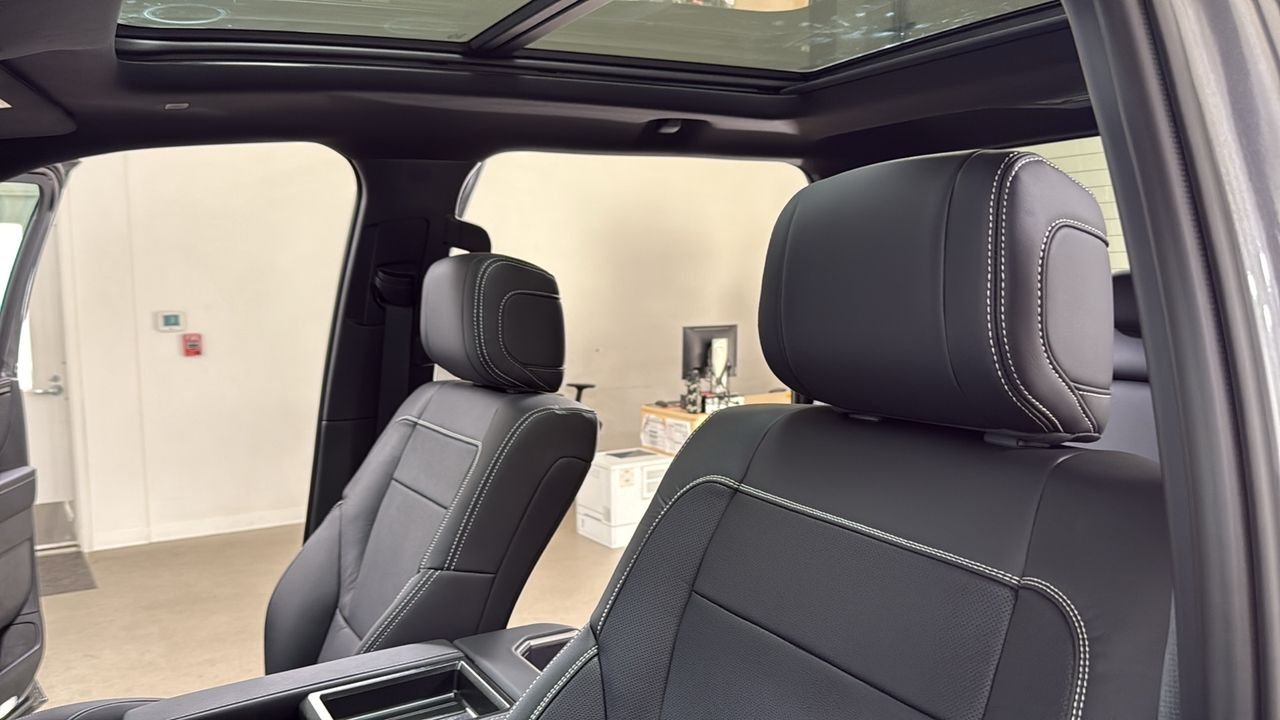 2026 Toyota Tundra Limited - Photo 13