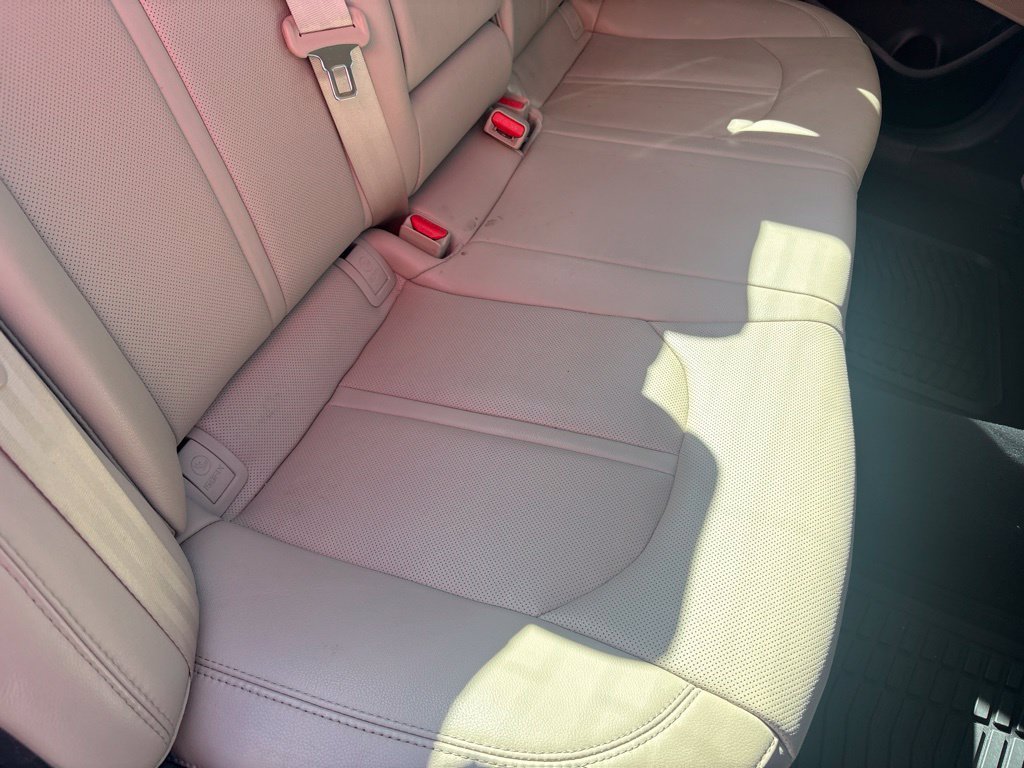 Used 2015 Phantom Black Hyundai Limited image 30