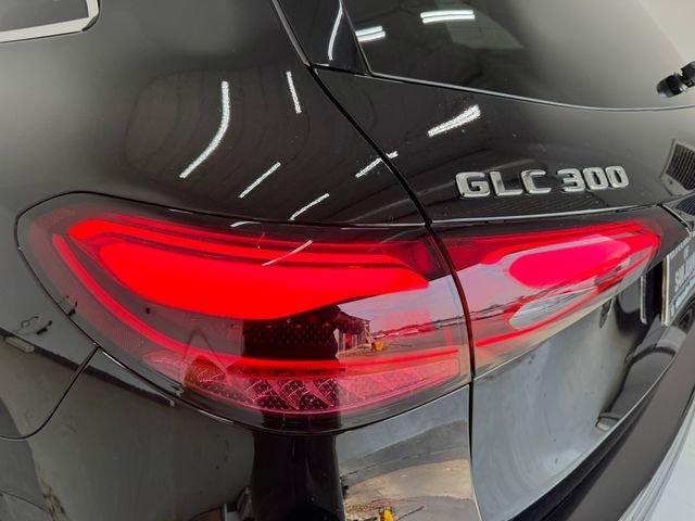 Certified Used 2026 Black Mercedes-Benz GLC 300 image 35