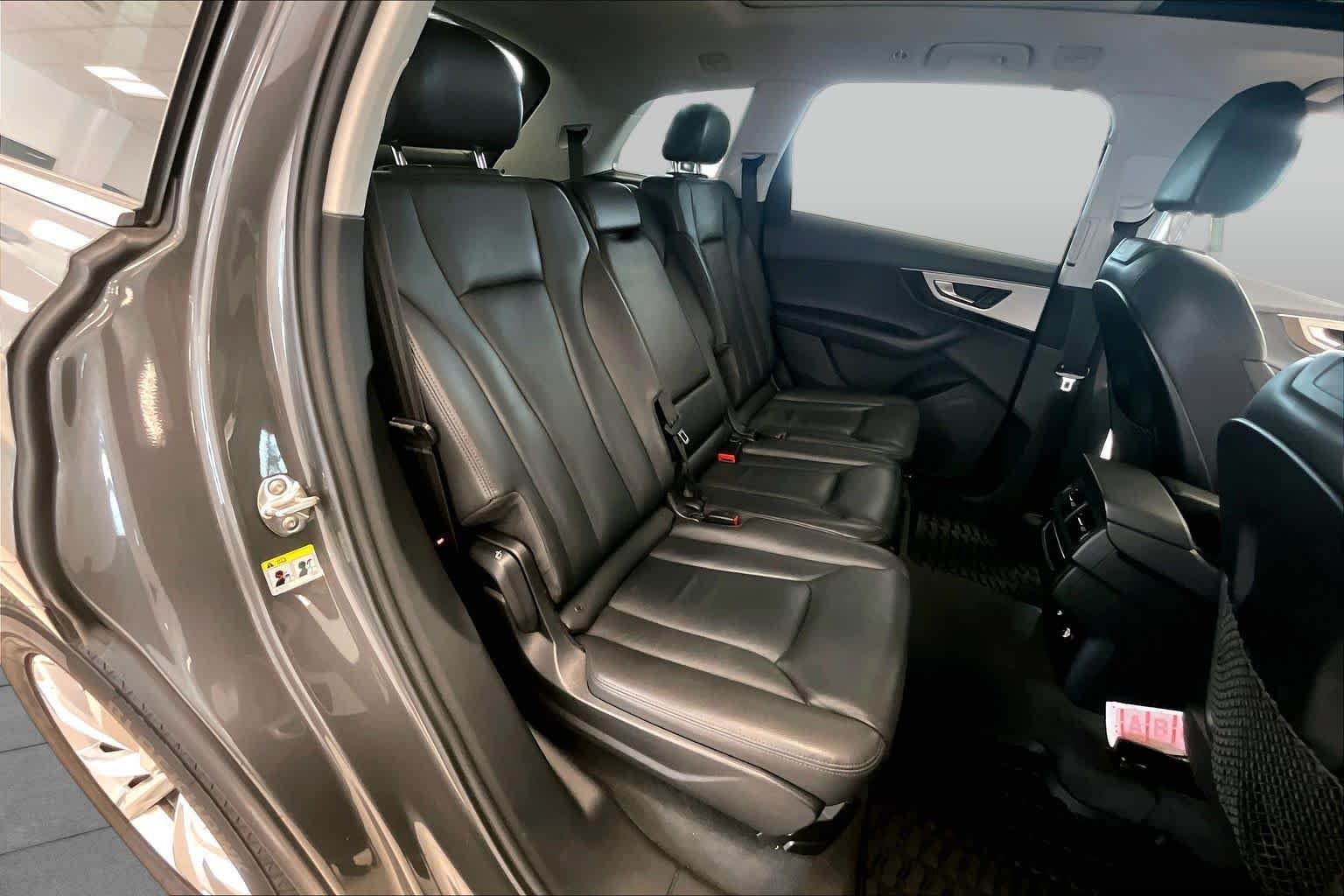 Used 2019 Samurai Gray Metallic Audi Premium image 19