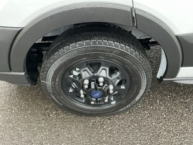 New 2026 Oxford White Ford Base image 24