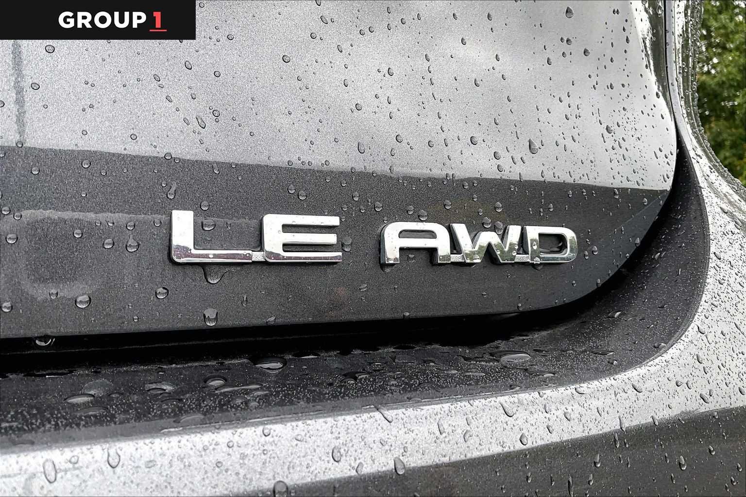 2025 Toyota Highlander LE - Photo 10