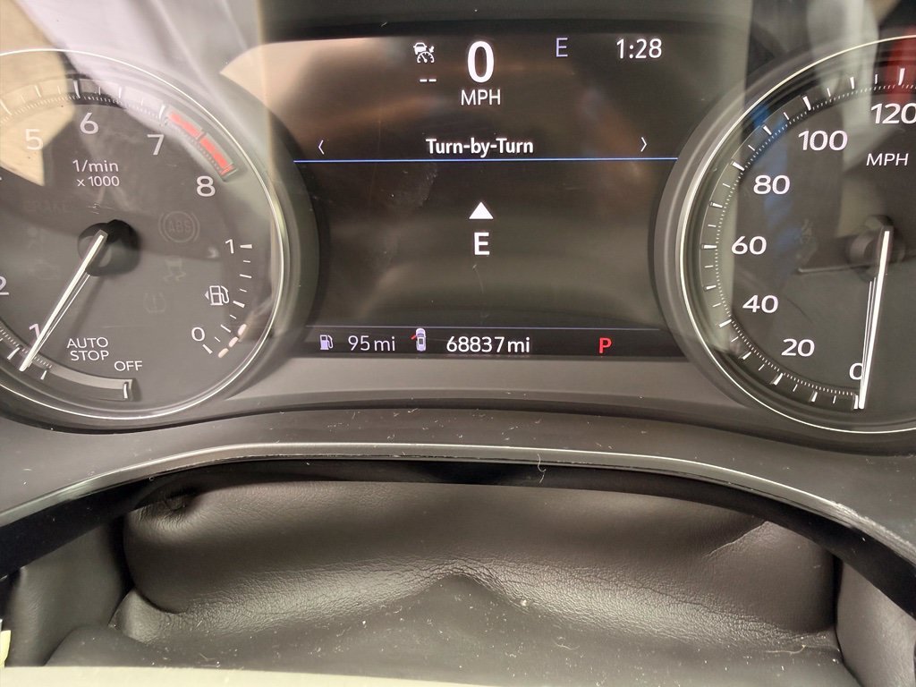 Used 2020 Gray Cadillac Premium Luxury image 14