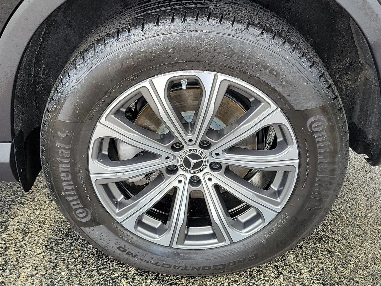Certified Used 2025 Black Mercedes-Benz GLC 300 image 10
