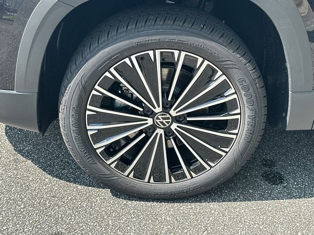 New 2026 Black Volkswagen 1.5T SE image 11