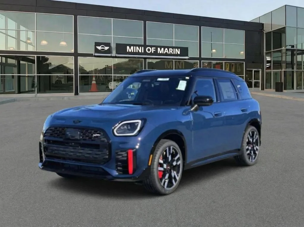 2026 MINI Countryman JCW ALL4's photo