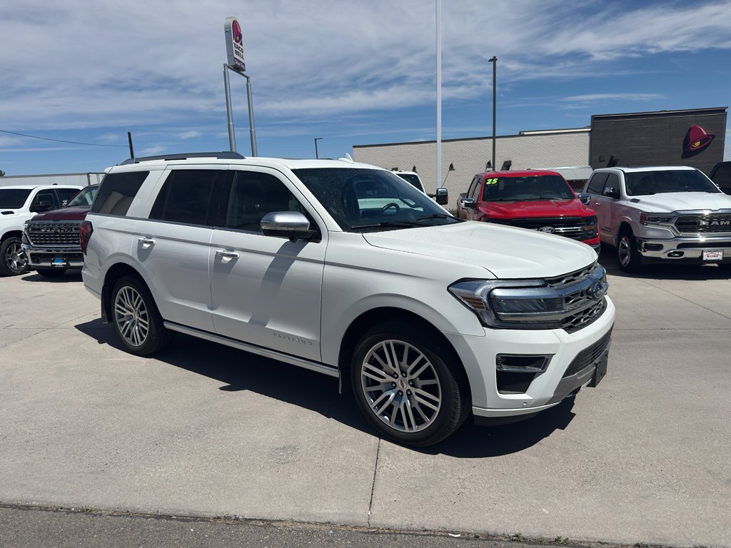 Used 2023 Star White Metallic Tri-Coat Ford Platinum image 7