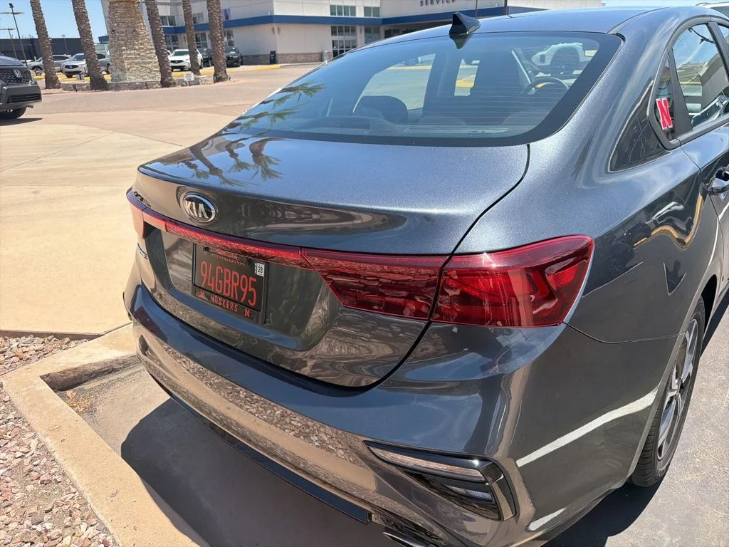 Used 2021 Gray Kia LXS image 11