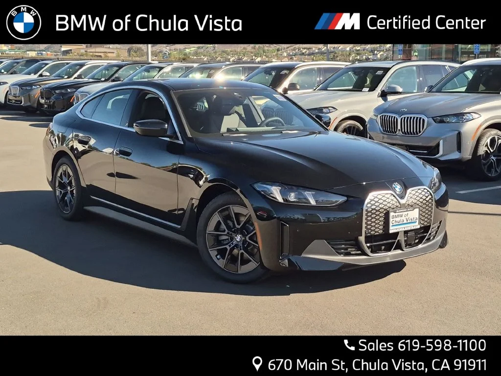 2026 BMW i4 40