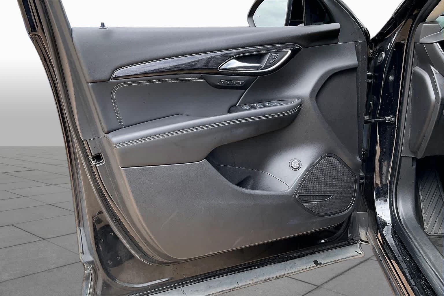 Used 2023 Ebony Twilight Metallic Buick Essence image 20