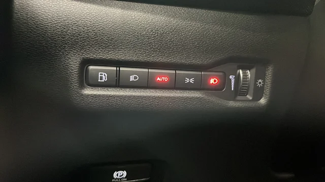 New 2026 Bright White Clearcoat Jeep Laredo image 29