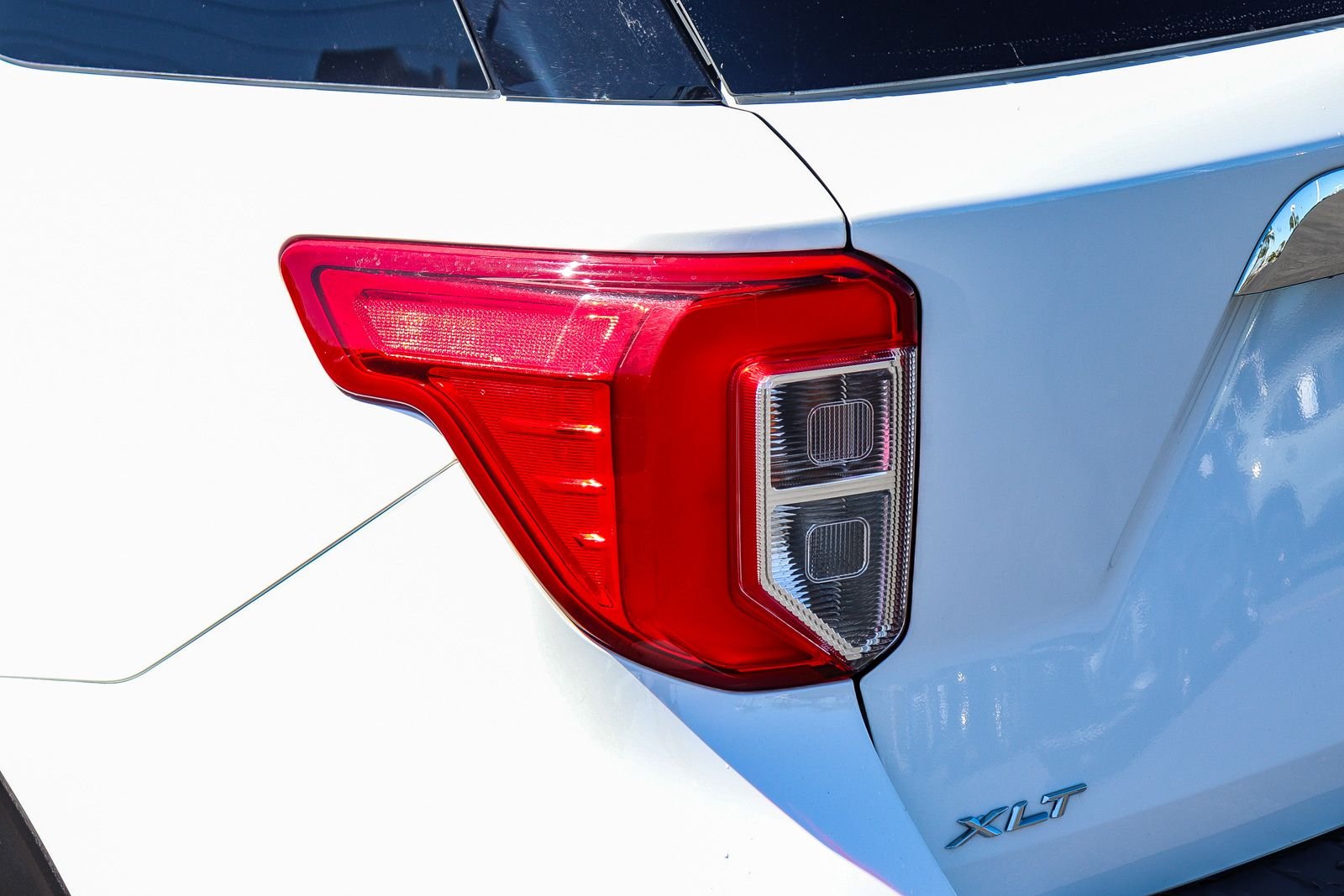 Certified Used 2021 White Metallic Ford XLT image 7