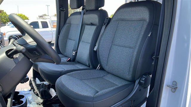 New 2026 Bright White Clearcoat RAM Tradesman image 20
