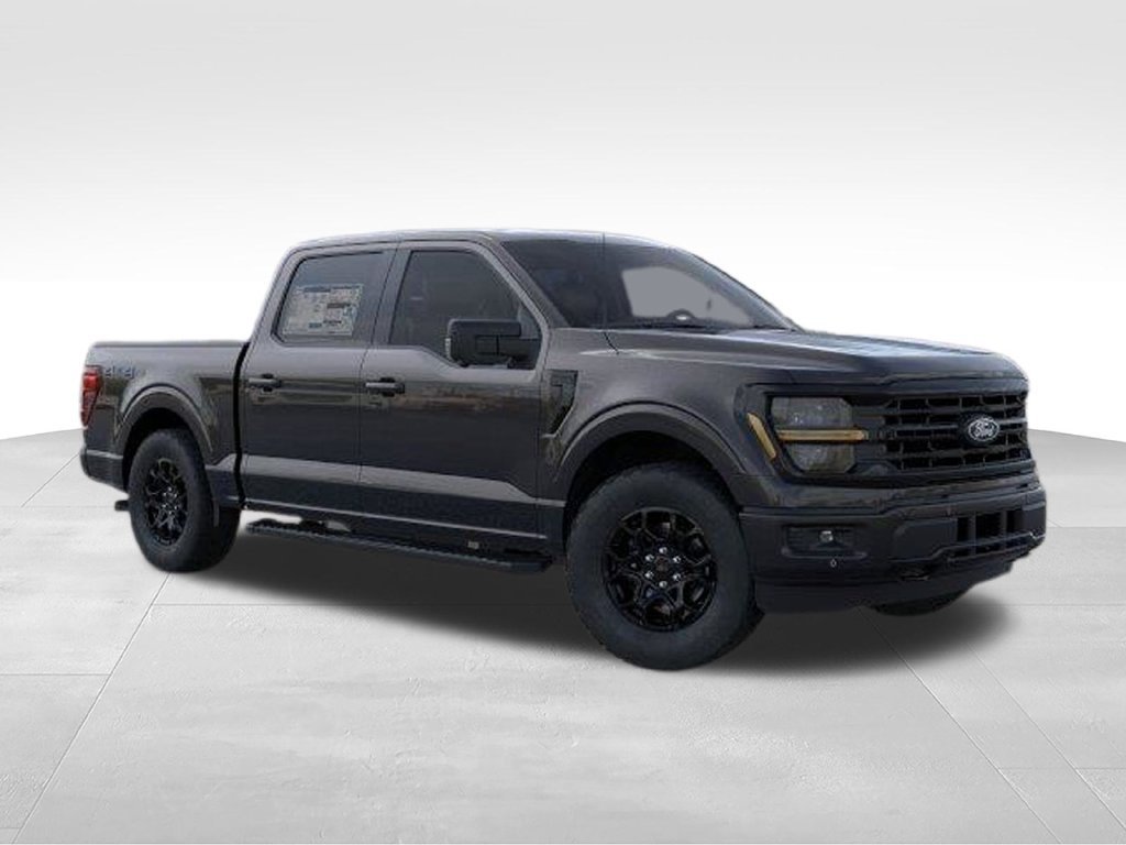 New 2026 Agate Black Metallic Ford XLT image 8