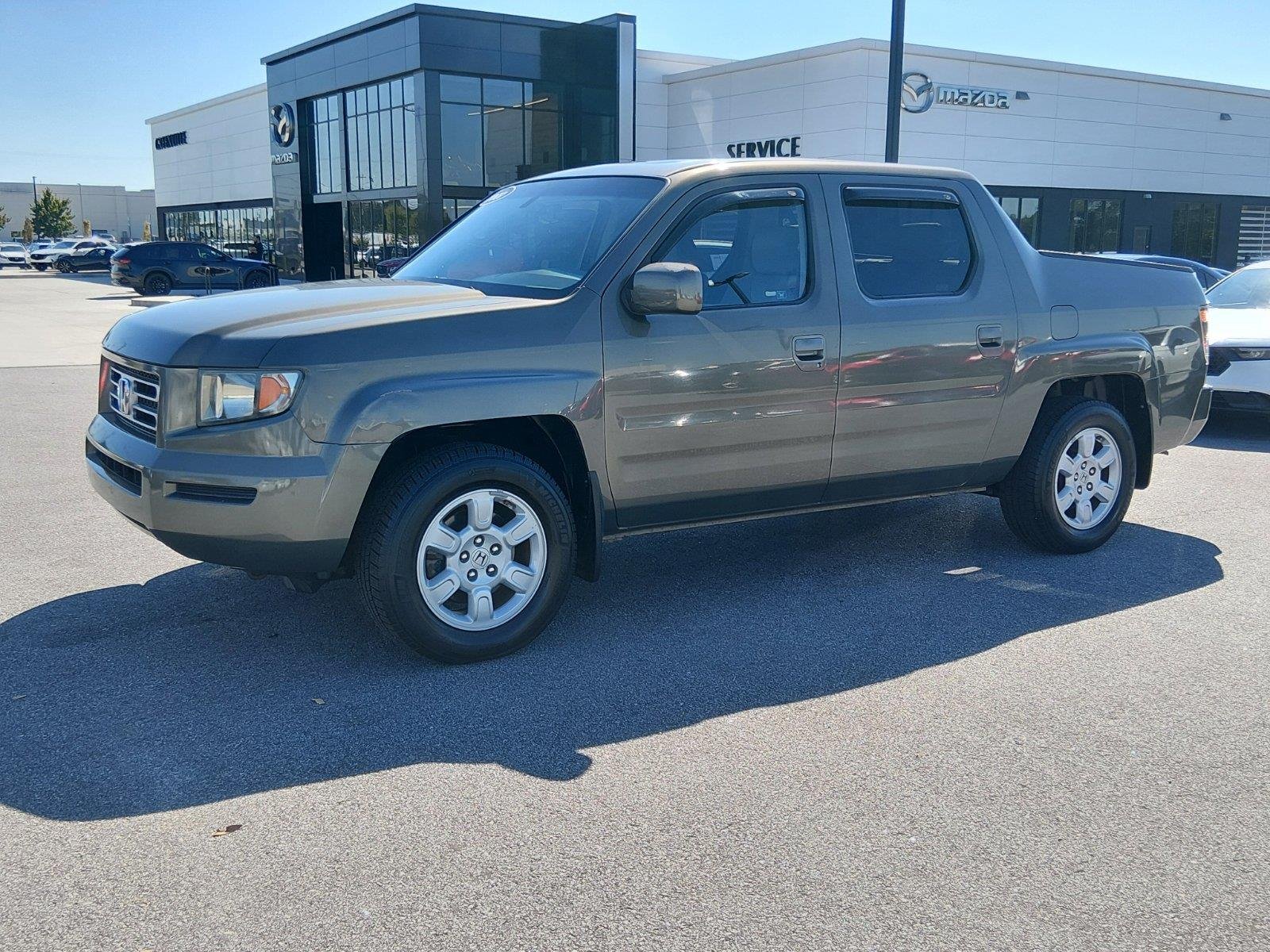 Used 2007  Honda RTL w/Leather image 1