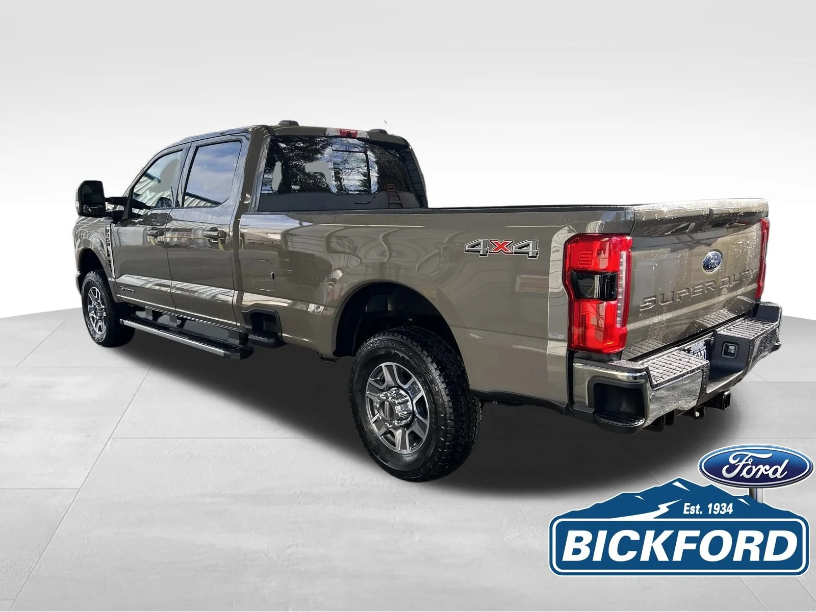 New 2026 Gray Ford Lariat image 8