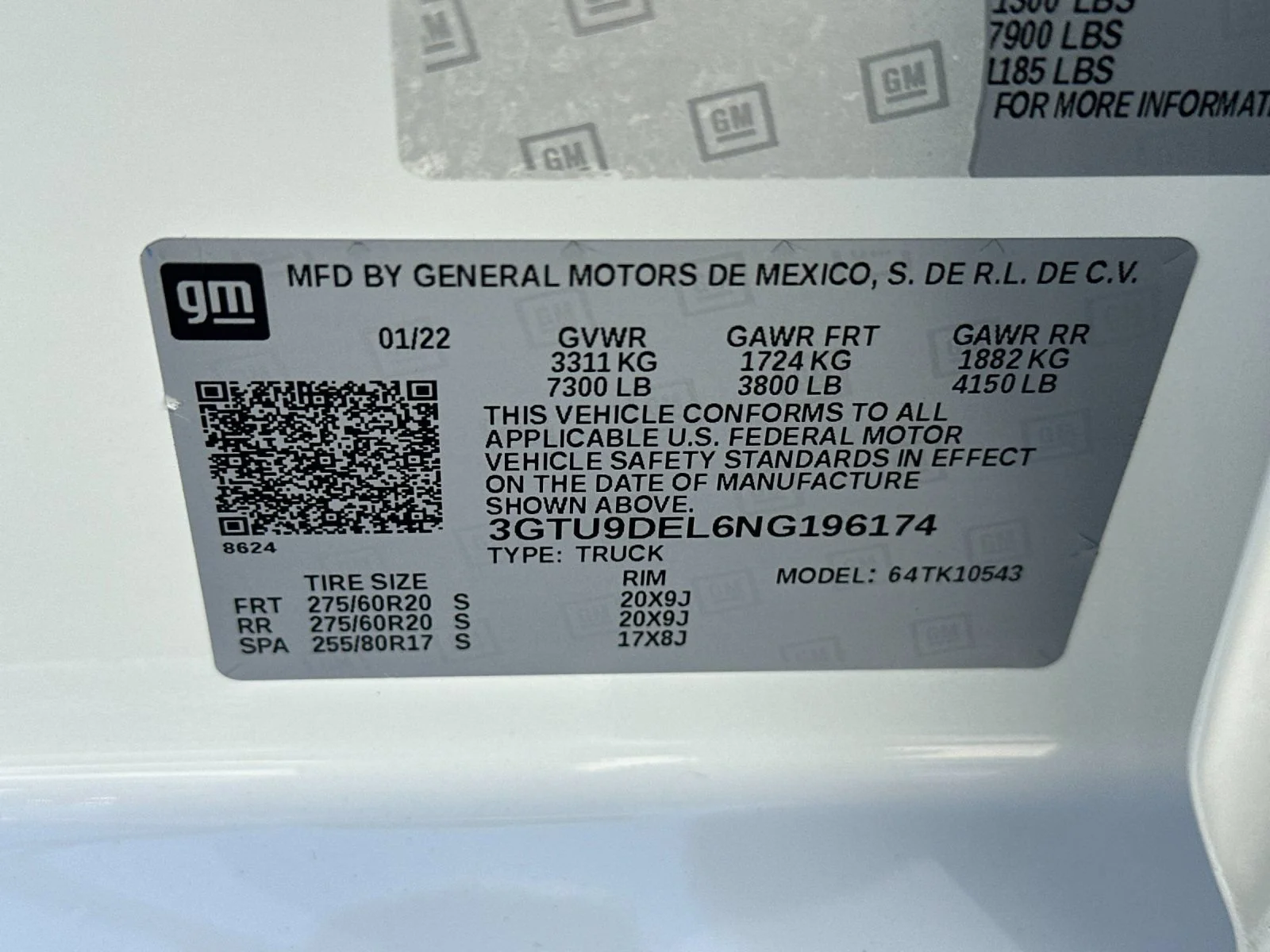 Used 2022 Summit White GMC SLT image 28