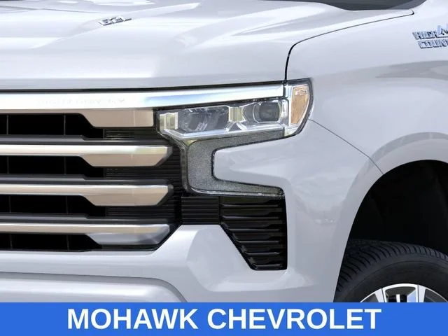 New 2026 Polar White Tricoat Chevrolet High Country image 10