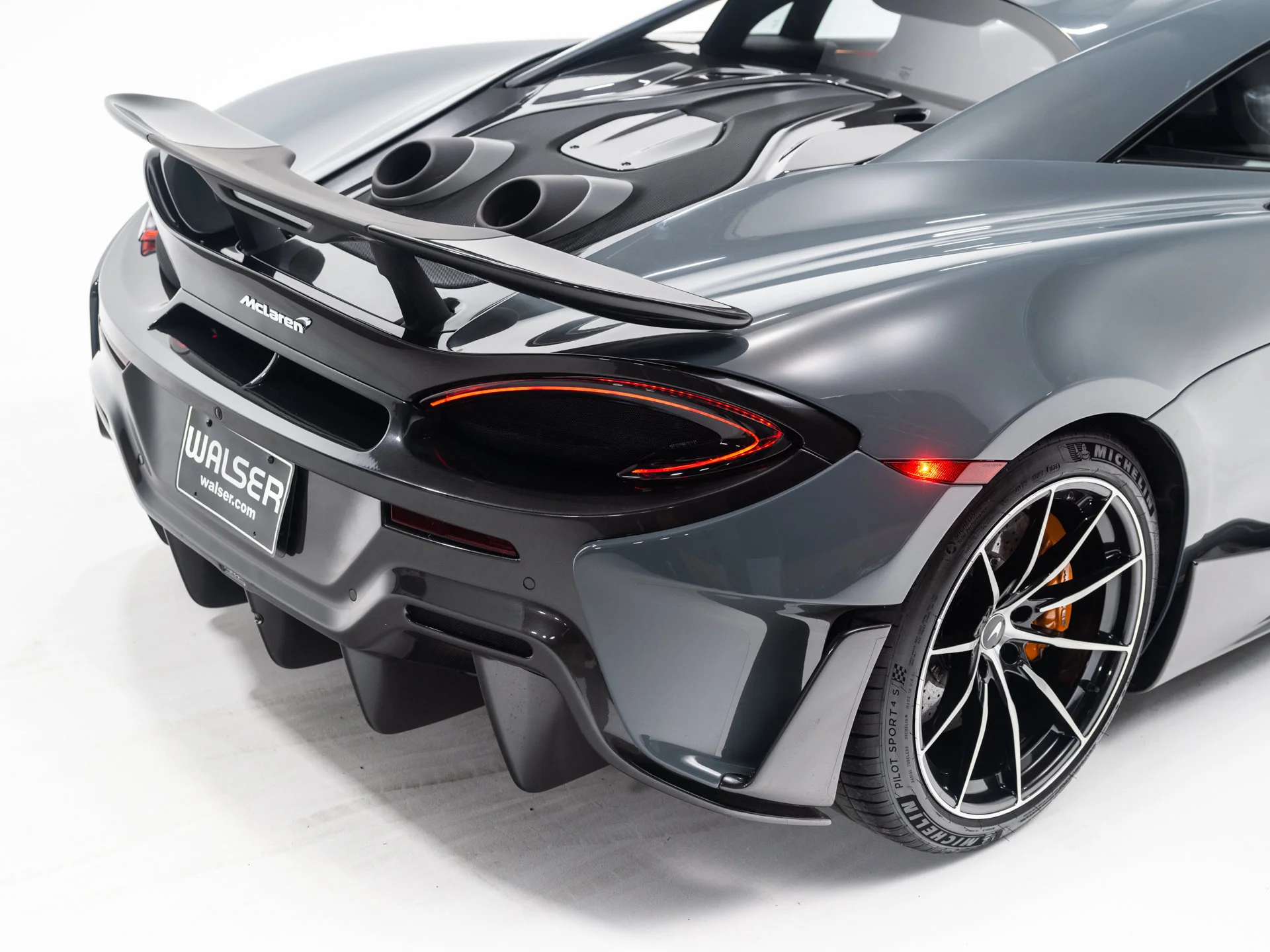 Used 2019 Chicane Effect McLaren Base image 19