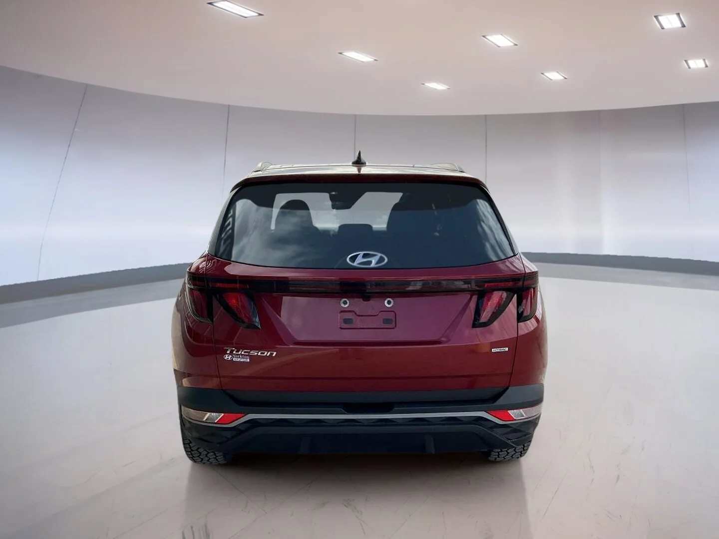 Used 2022 Red Hyundai Preferred image 5