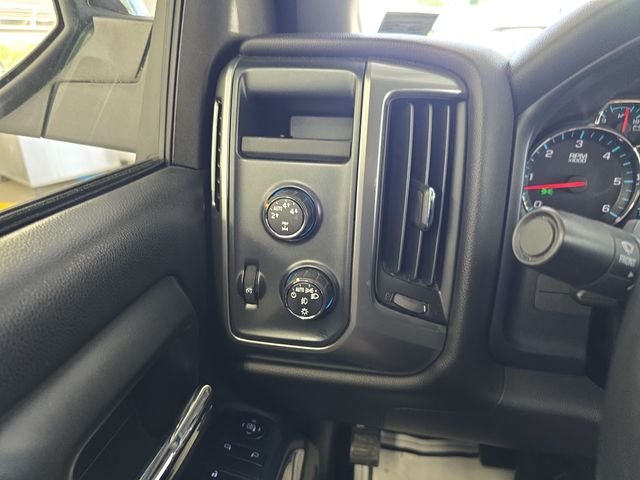 Used 2016 Gray Chevrolet LT image 20