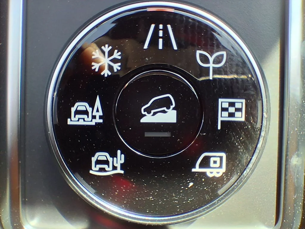2026 Nissan Pathfinder SV - Photo 20