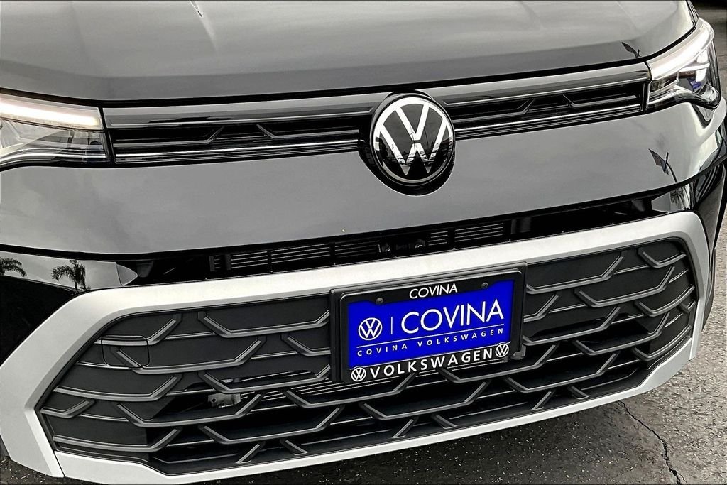 New 2026 Black Volkswagen 1.5T S image 30