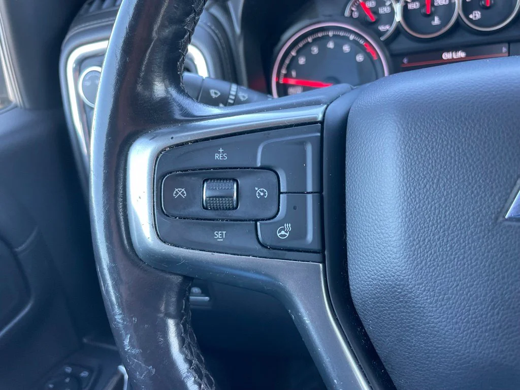 Used 2020 Satin Steel Metallic Chevrolet LT image 17