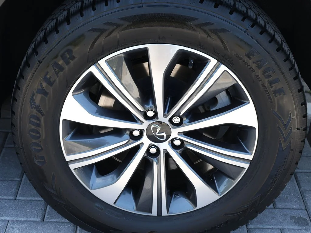 Certified Used 2023 Gray INFINITI PURE image 42