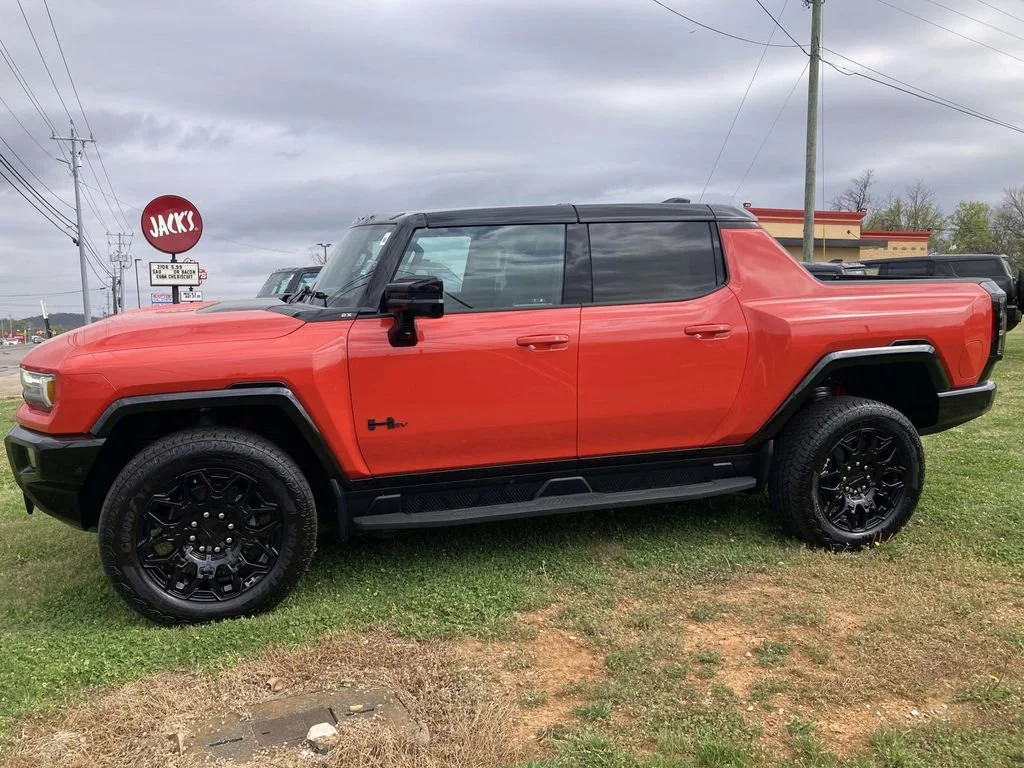 New 2026 Solar Orange GMC 2X image 7