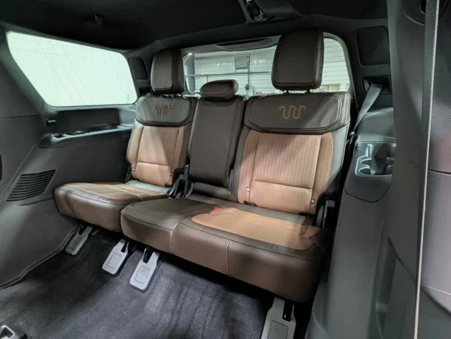 New 2027 Star White Metallic Tri-Coat Ford King Ranch® image 53