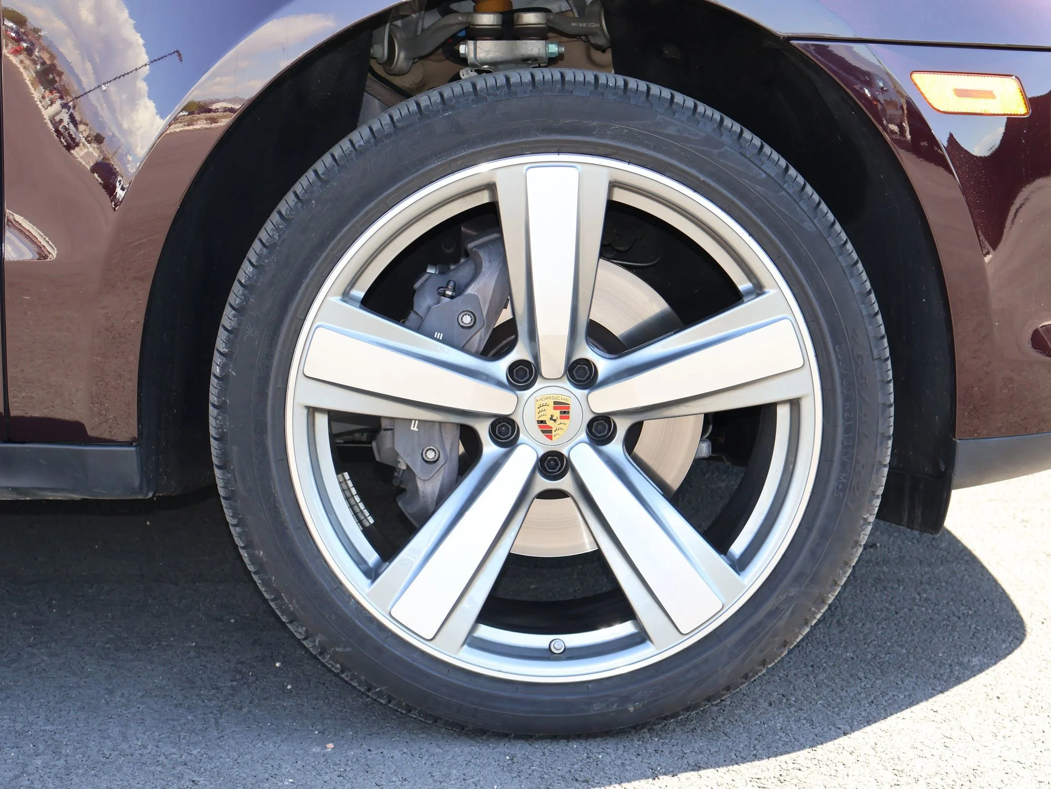 2026 Porsche Macan - Photo 29