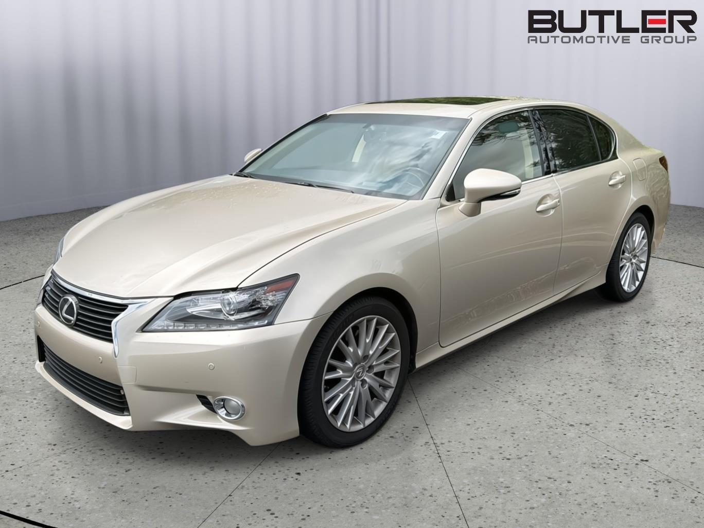 Used 2013 SATIN CASHMERE MET. Lexus 4dr Sdn RWD image 2