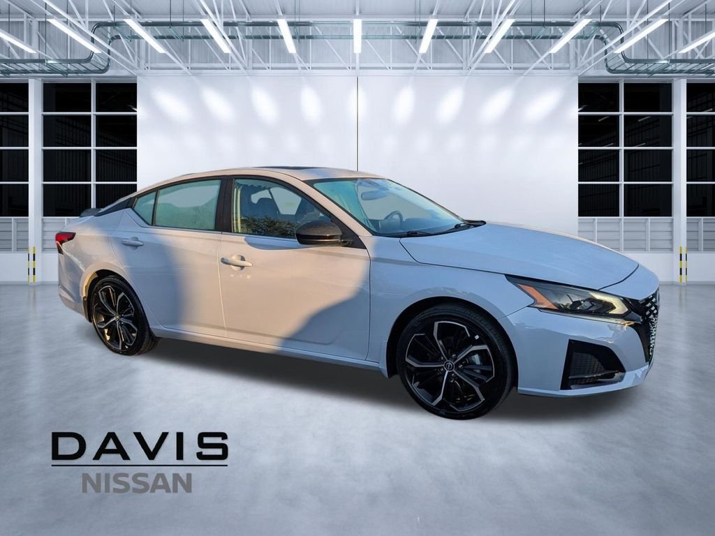 2025 Nissan Altima