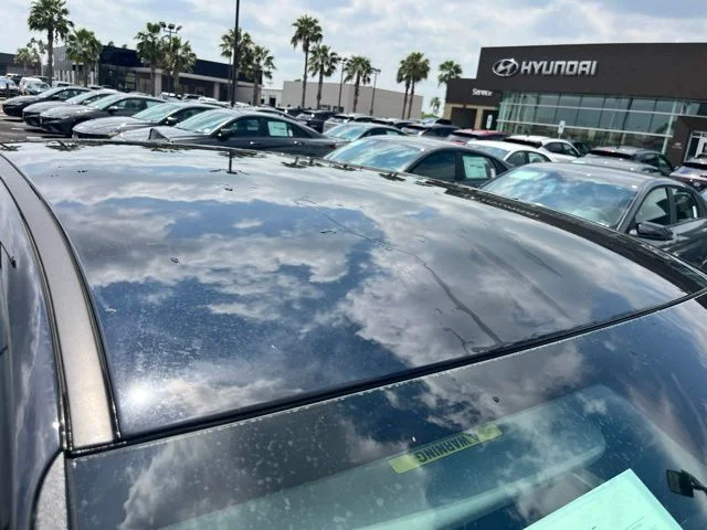 Used 2023 Black Hyundai SEL image 5