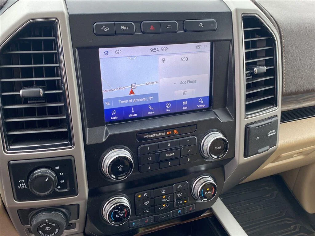 Used 2020 Oxford White Ford LARIAT image 4